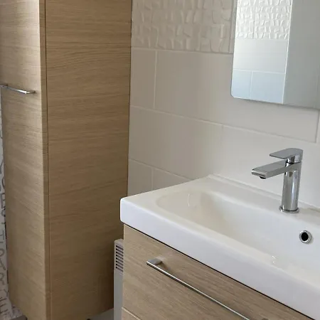 Apartamento Calme A 2 Pas De La Plage, Centre Et Activites Avec Parking Prive - Fr-1-550-27 Saint-Georges-de-Didonne